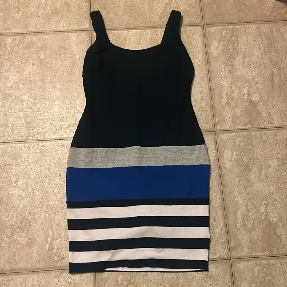 Beautiful Bailey 44 classic color block dress size small - medium
